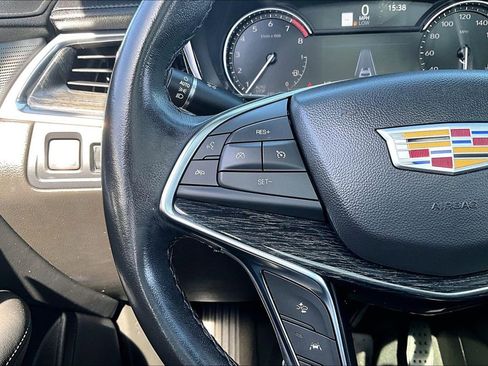 Used 2023 Cadillac XT5 Premium Luxury image 20