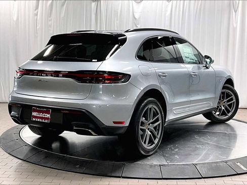 New 2026 Porsche Macan image 7