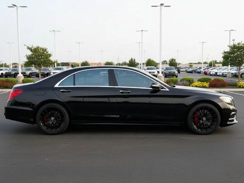 Used 2016 Mercedes-Benz S 550 Sedan w/ Sport Package w/ Sport Package image 6