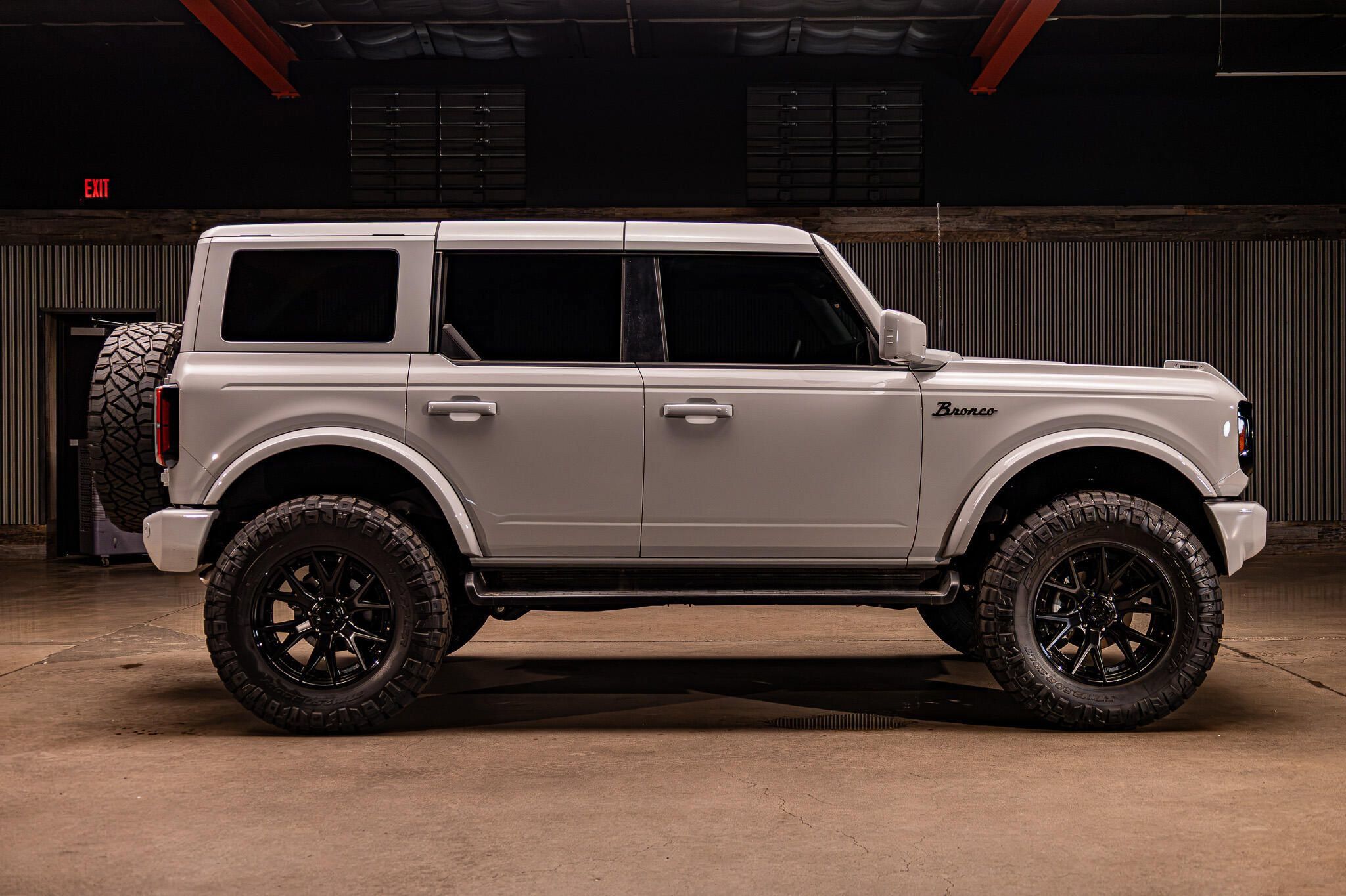 Used 2026 Ford Bronco Outer Banks AWD/4WD image 15