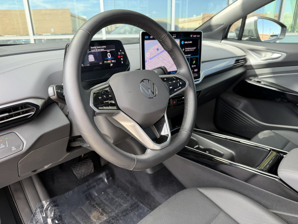 Used 2024 Volkswagen ID.4 Pro S RWD image 31