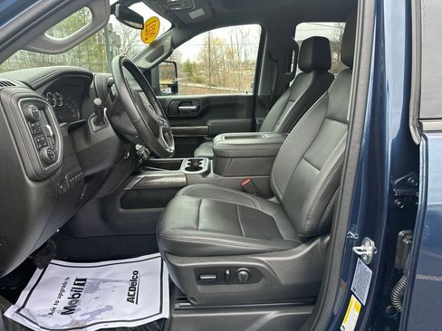 Used 2021 Chevrolet Silverado 2500 LTZ w/ LTZ Plus Package image 9