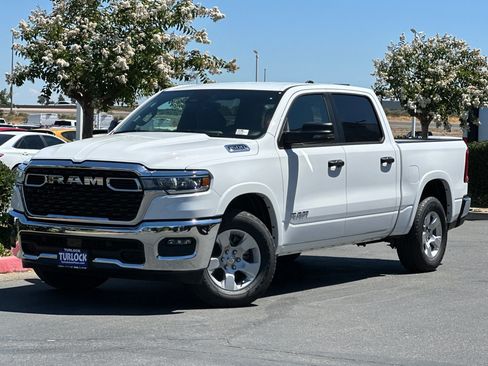 New 2026 RAM 1500 Big Horn image 8