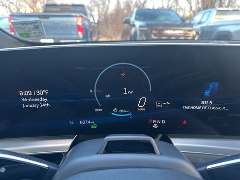 Certified 2025 Cadillac Lyriq Luxury image 22