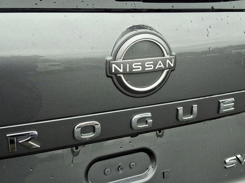 Certified 2023 Nissan Rogue SV AWD/4WD image 30
