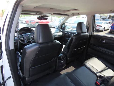 Used 2019 Honda Pilot EX-L image 17