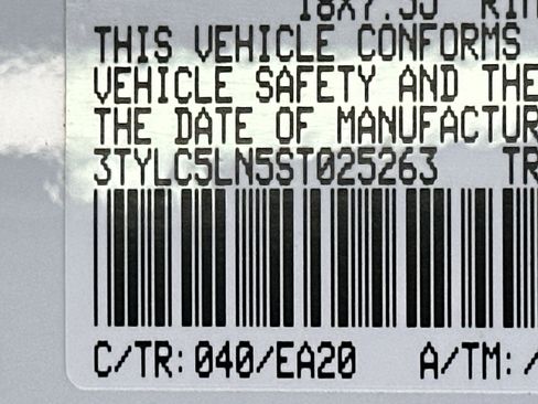 Used 2025 Toyota Tacoma TRD Off-Road w/ TRD Off Road Premium Package image 32