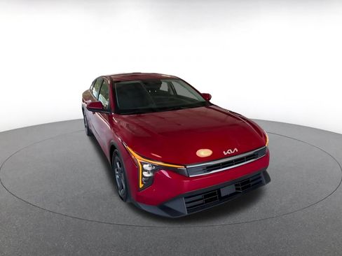 Used 2025 Kia K4 FWD image 8