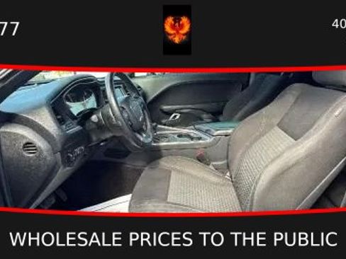 Used 2015 Dodge Challenger R/T w/ Quick Order Package 28B R/T image 9