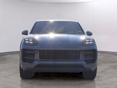 Used 2026 Porsche Cayenne Coupe AWD/4WD image 12