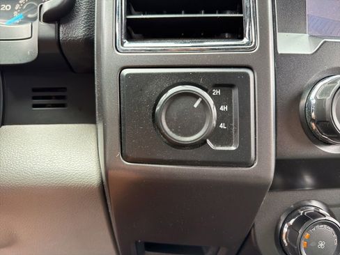 Used 2020 Ford F150 XLT w/ Equipment Group 301A Mid AWD/4WD image 13