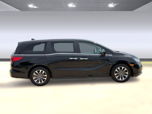 Used 2023 Honda Odyssey EX-L image 8