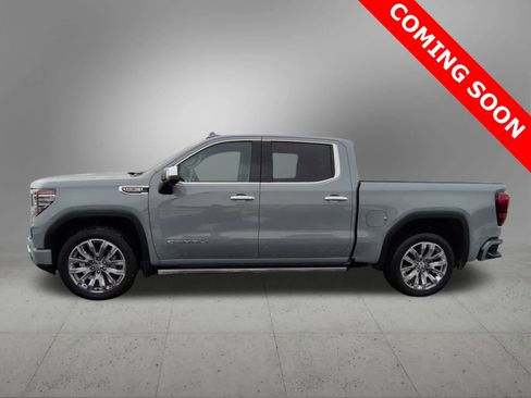 Used 2025 GMC Sierra 1500 Denali w/ Denali Reserve Package image 3