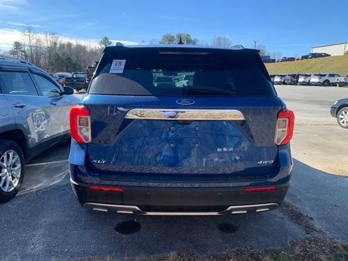 Used 2023 Ford Explorer XLT w/ Equipment Group 202A image 17