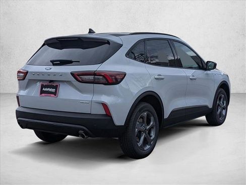 New 2026 Ford Escape ST-Line w/ Tech Pack #1 AWD/4WD image 2