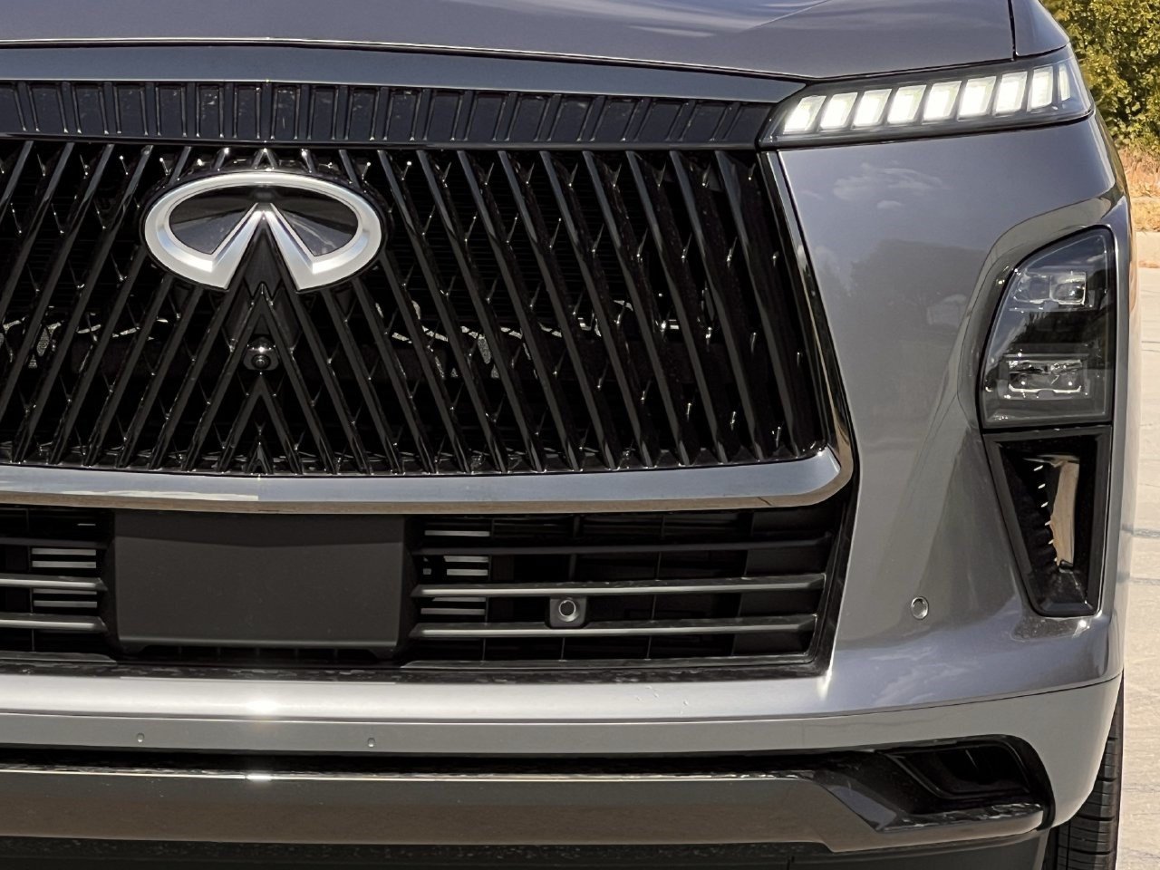 New 2027 INFINITI QX80 Autograph w/ Autograph Exterior Package AWD/4WD image 8