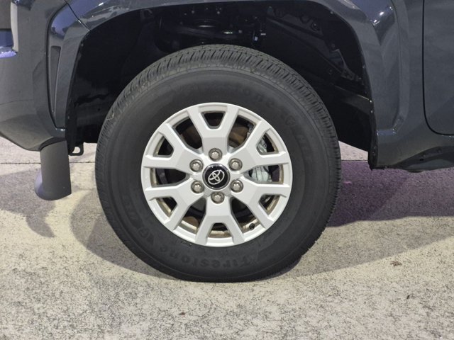 Used 2026 Toyota Tacoma SR5 RWD image 6
