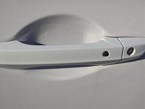 Used 2025 Honda Odyssey Touring image 29