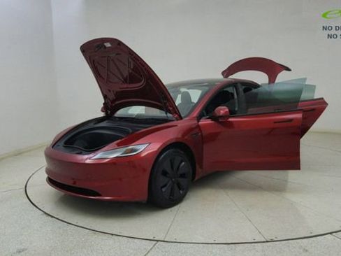 Used 2025 Tesla Model 3 Long Range RWD image 75