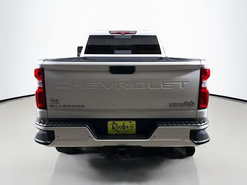 Used 2021 Chevrolet Silverado 3500 High Country w/ Z71 Off-Road Package AWD/4WD image 7