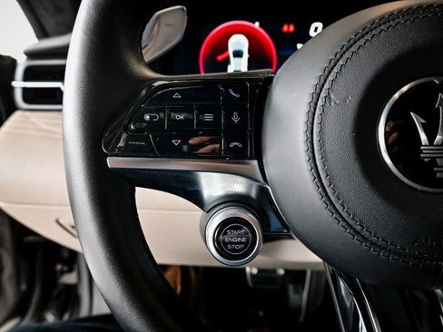 Used 2024 Maserati GranTurismo Modena image 30