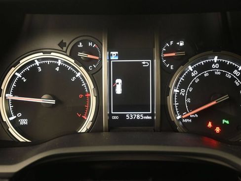 Used 2023 Toyota 4Runner Limited AWD/4WD image 13