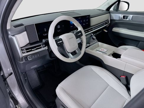 New 2026 Hyundai Santa Fe SE FWD image 9