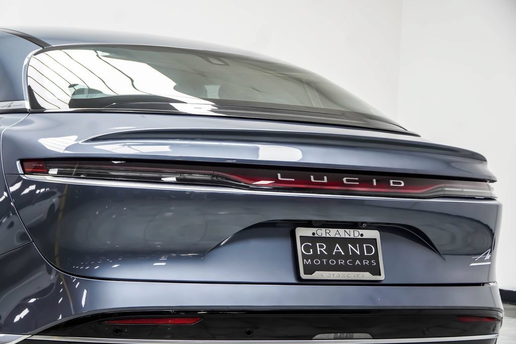 Used 2024 Lucid Air Touring AWD/4WD image 21