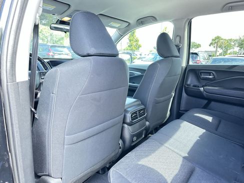 Used 2024 Honda Ridgeline Sport image 14