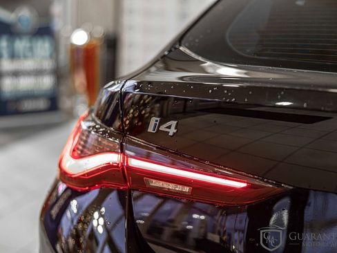 Used 2024 BMW i4 eDrive35 w/ Premium Package image 14