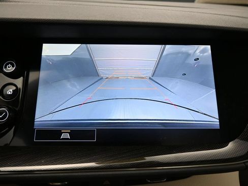 Used 2021 Buick Envision Essence AWD/4WD image 22