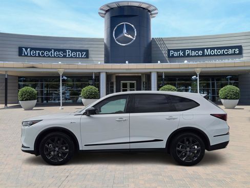 Used 2023 Acura MDX A-Spec image 3