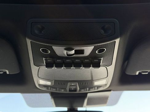 Used 2020 Ford F350 Platinum w/ FX4 Off-Road Package AWD/4WD image 36