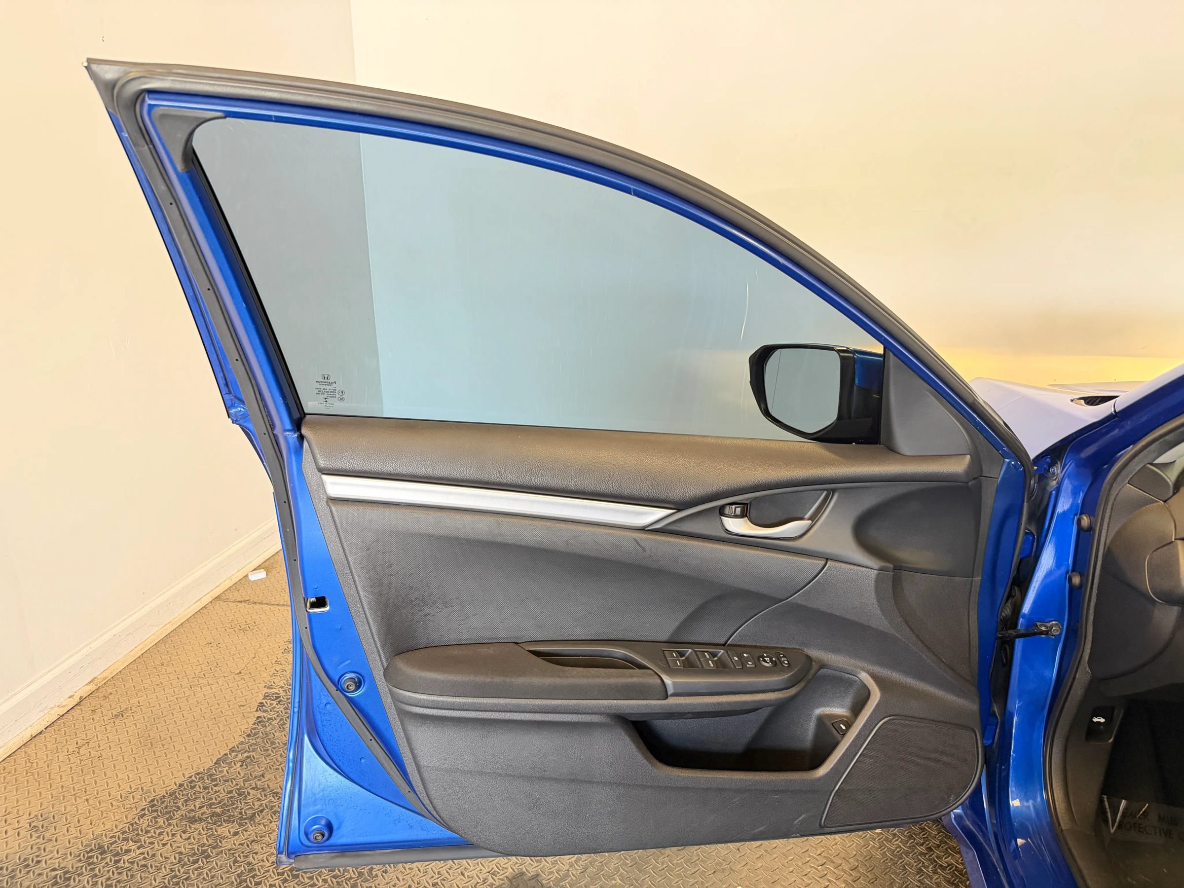 Used 2016 Honda Civic LX image 10