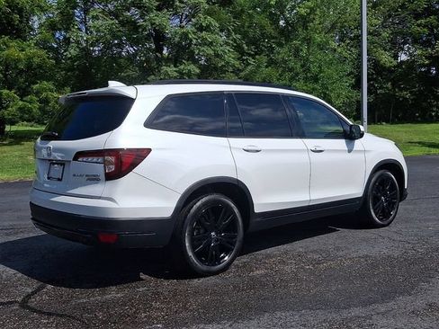 Used 2021 Honda Pilot Black Edition image 9