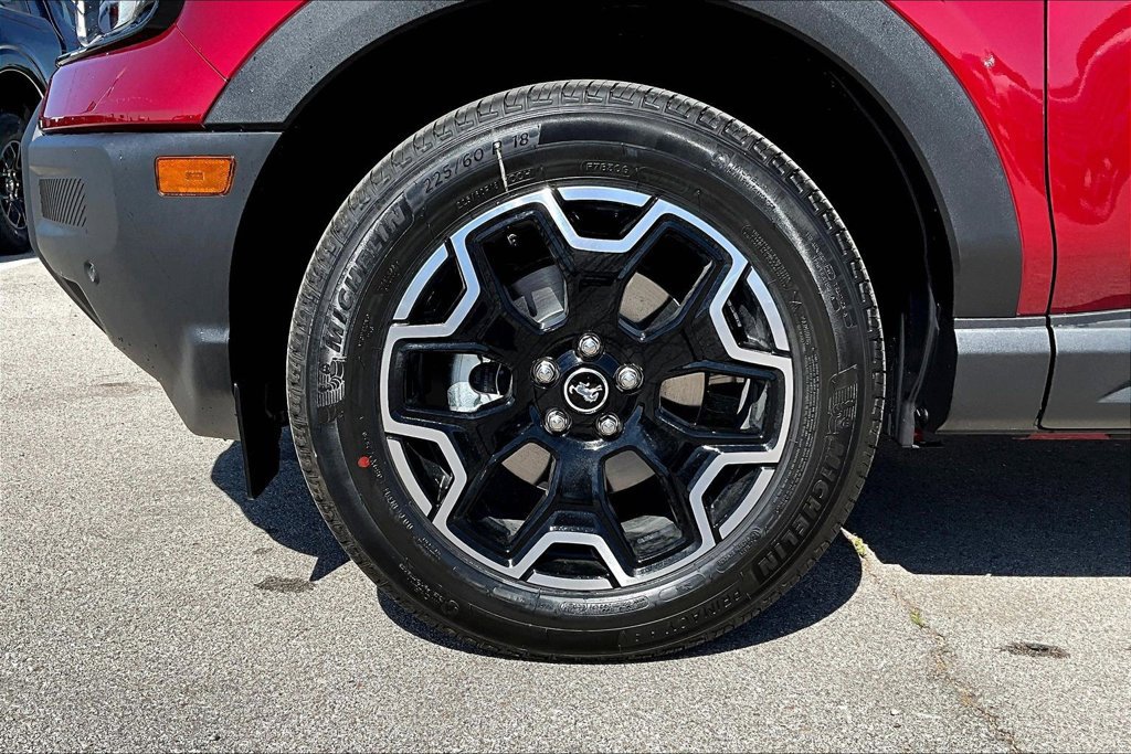 New 2026 Ford Bronco Sport Outer Banks w/ Outer Banks Tech Package+ AWD/4WD image 12