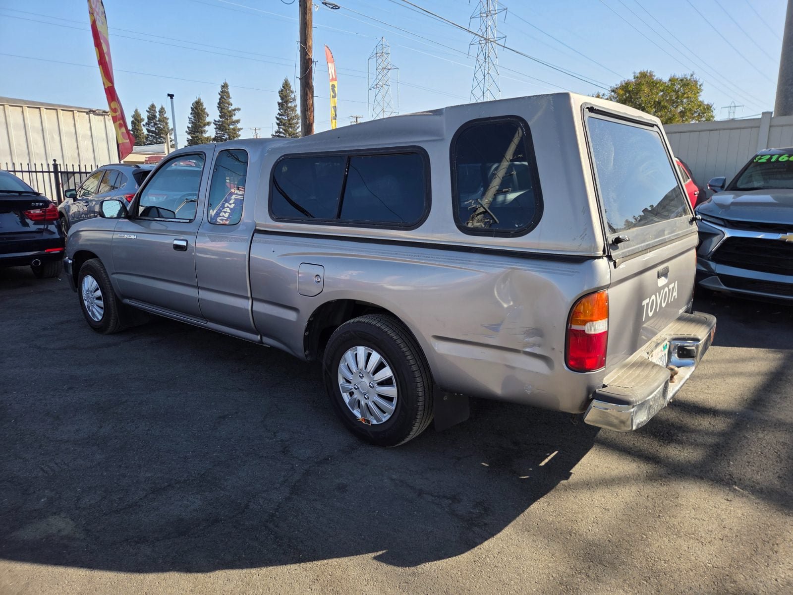Used 1995 Toyota Tacoma 2WD Xtracab image 2