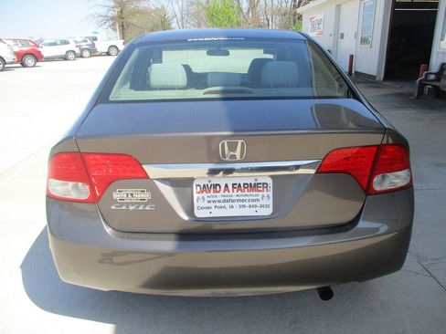 Used 2010 Honda Civic LX image 5