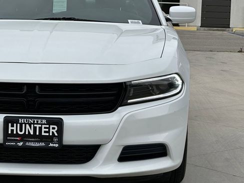 Certified 2022 Dodge Charger SXT w/ Leather Interior Group image 14