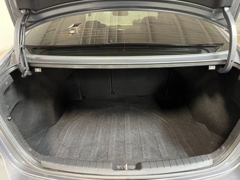 Used 2018 Hyundai Elantra Value Edition FWD image 14