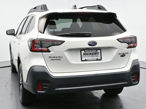 Used 2020 Subaru Outback Premium AWD/4WD image 6