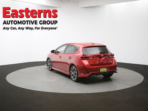 Used 2018 Toyota Corolla iM w/ Carpet Mat Package (TMS) image 62