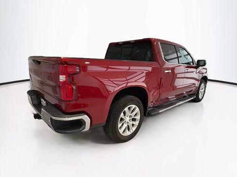 Used 2020 Chevrolet Silverado 1500 LTZ w/ LTZ Premium Package AWD/4WD image 5