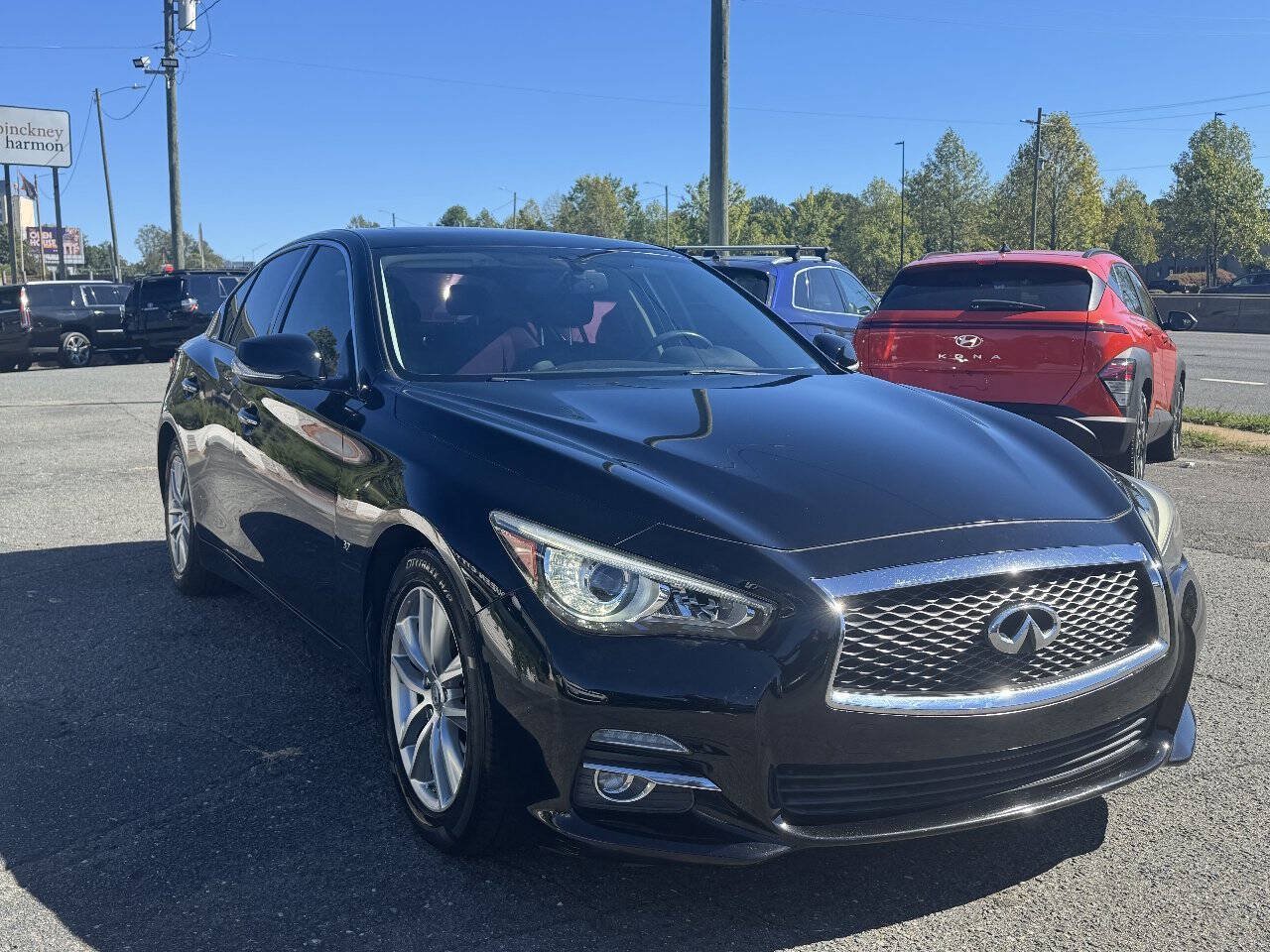 Used 2015 INFINITI Q50 Premium RWD image 4
