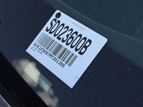 Used 2023 Mercedes-Benz E 450 4MATIC Cabriolet image 32