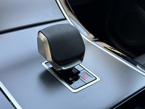 New 2026 Land Rover Range Rover Evoque S image 23