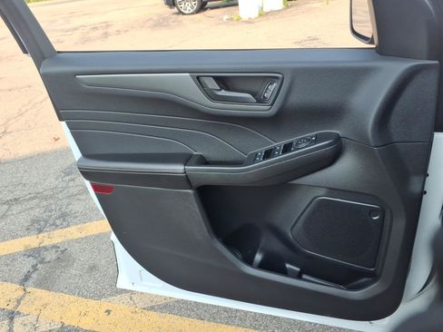 Used 2023 Ford Escape Active AWD/4WD image 21
