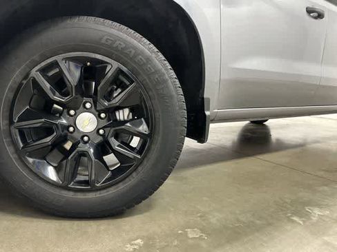 Used 2023 Chevrolet Silverado 1500 Custom RWD image 27