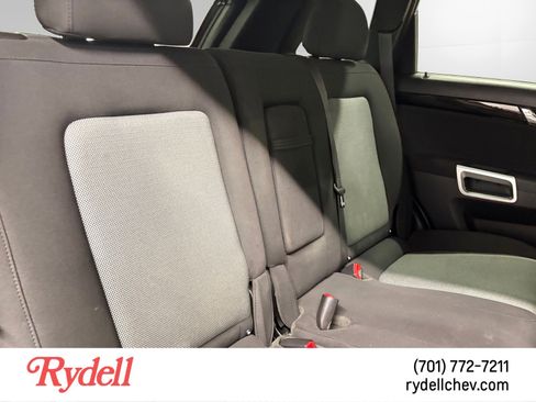 Used 2014 Chevrolet Captiva Sport LS image 17