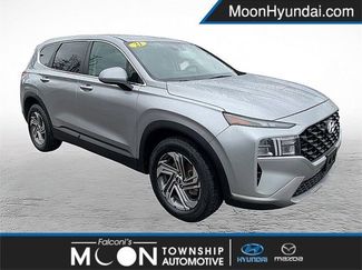 Used 2021 Hyundai Santa Fe SE video 1